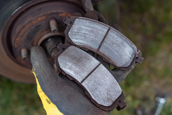 Signs That Your Brake Pads Need to Be Replaced